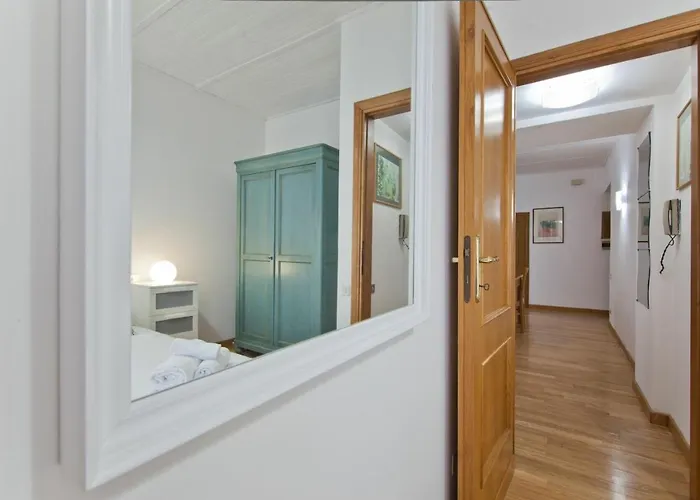 Flaminia 公寓 *